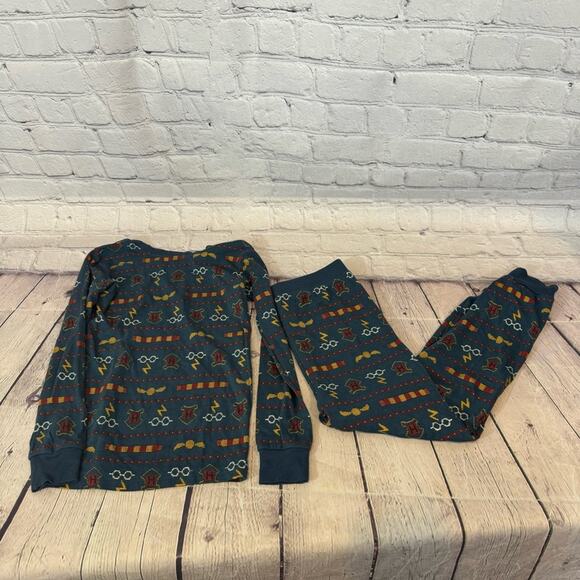 Harry Potter Modern Moments Pajama Set - Picture 2 of 2